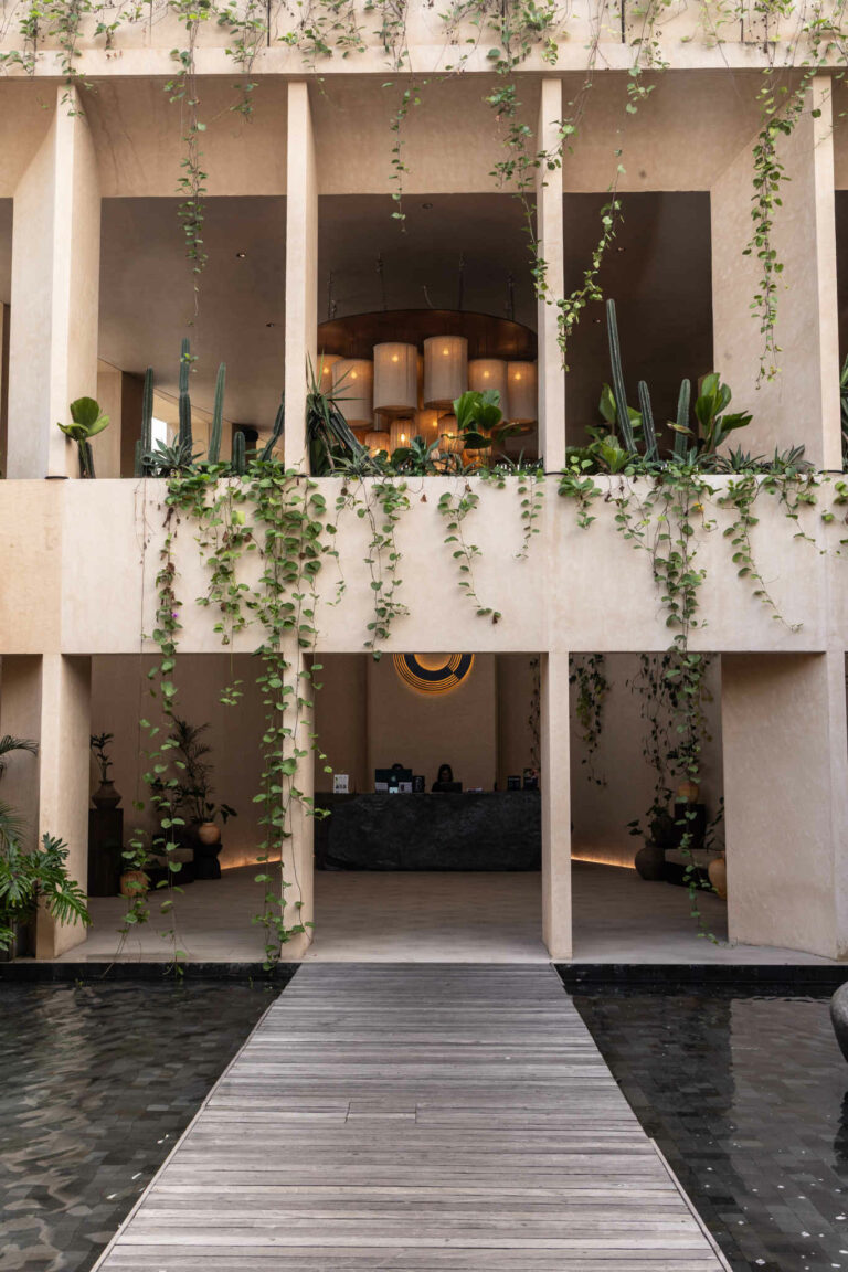 Architecture & Interiors (4) (2)